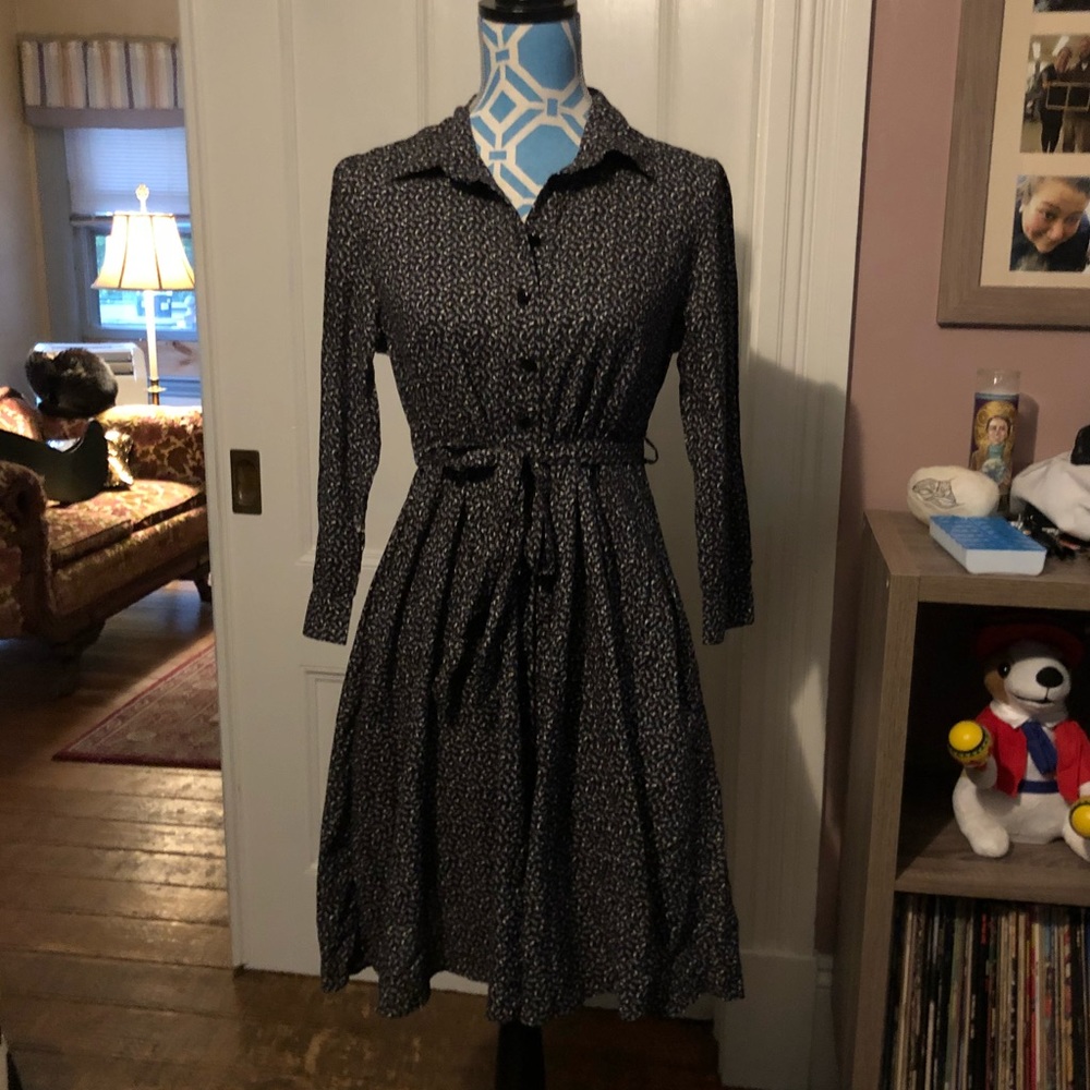 H&M tiny Floral Black Shirt Dress, size EU 40 US 8